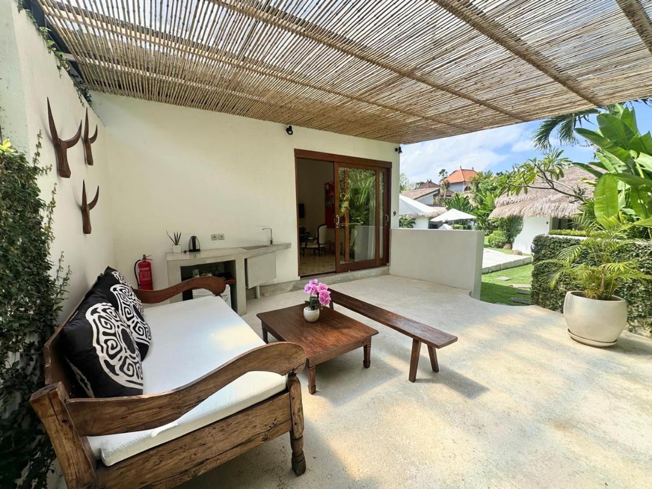 The Apartments Umalas Canggu Buitenkant foto